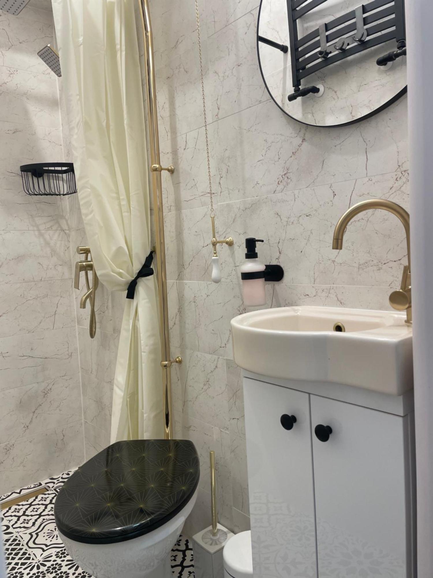 Studio Alice Romana Square Apartment Bucharest Luaran gambar