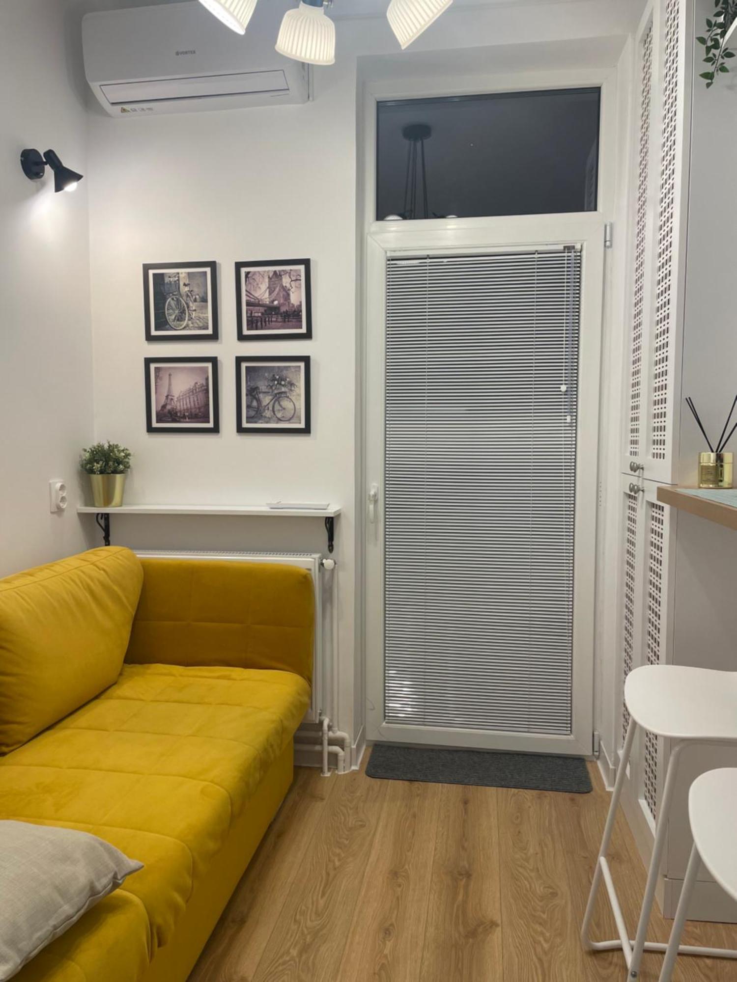 Studio Alice Romana Square Apartment Bucharest Luaran gambar